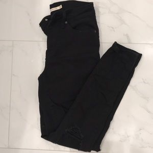 Levi’s 721 High Rise Skinny Jeans